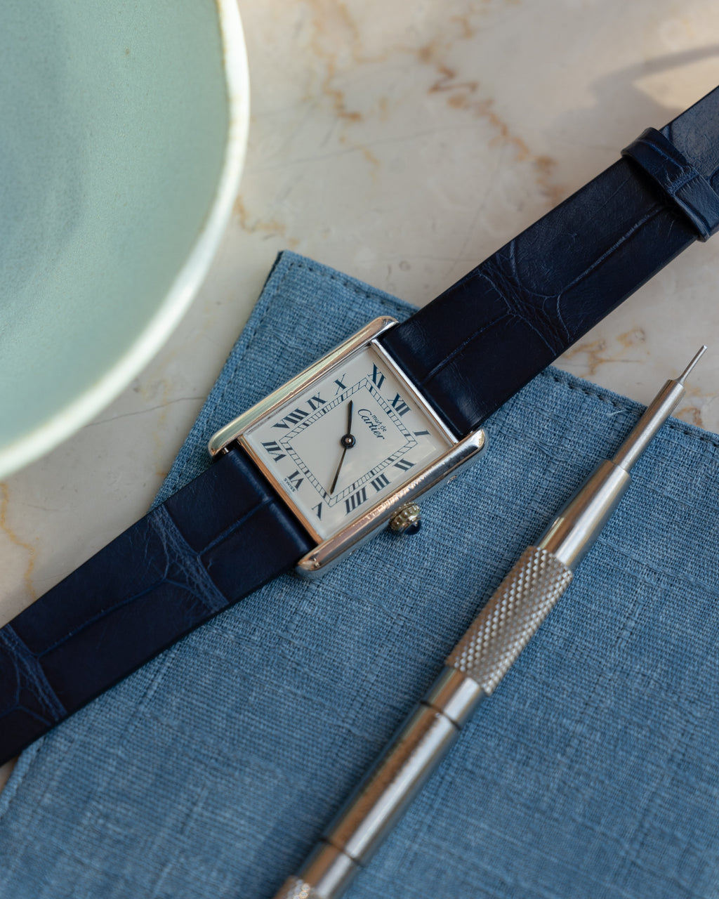 Cartier Must Tank Blue Roman numeral white dial, silver case - LM size