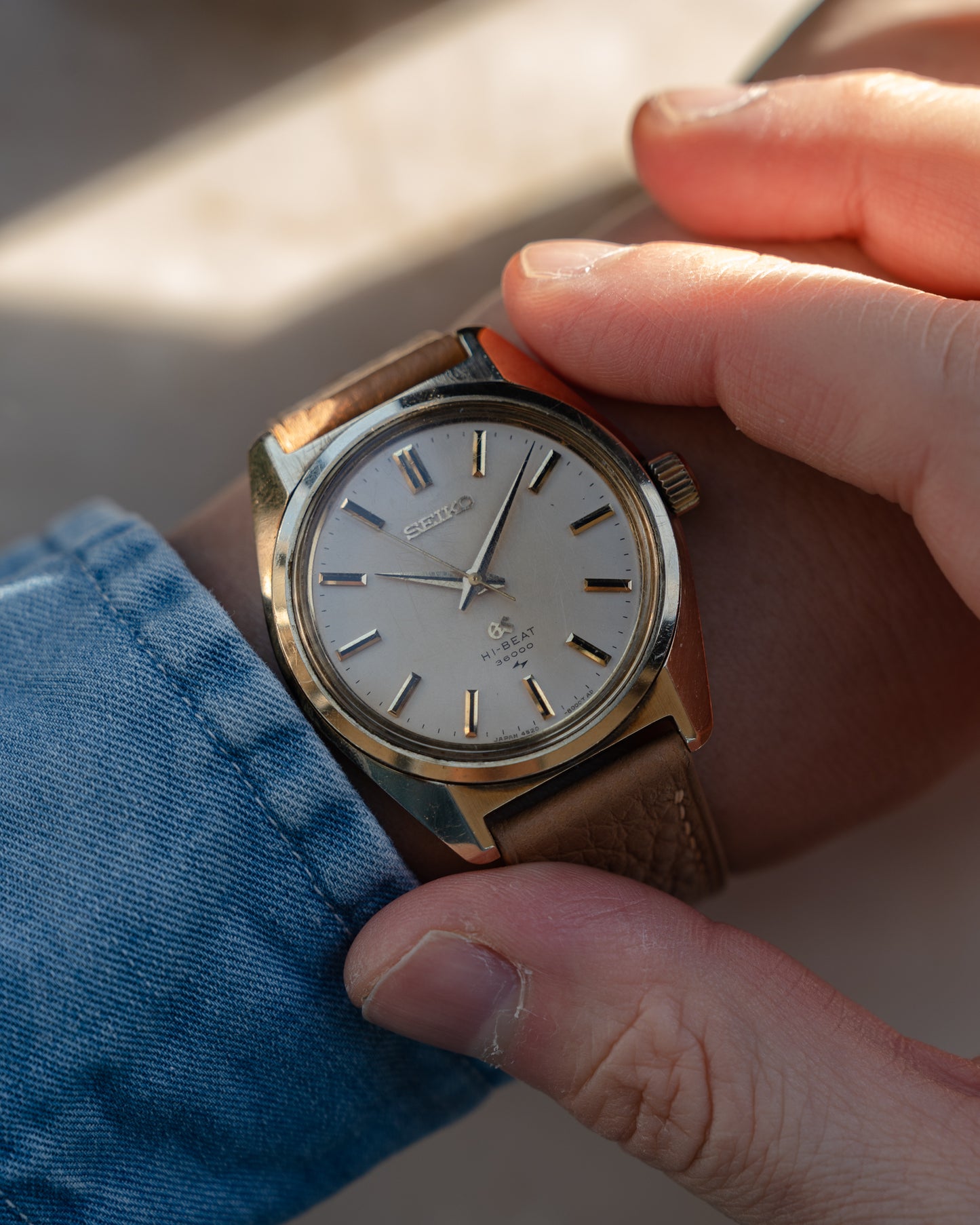 Grand Seiko 4520-8000 cap gold, hibeat manual wind from December 1970