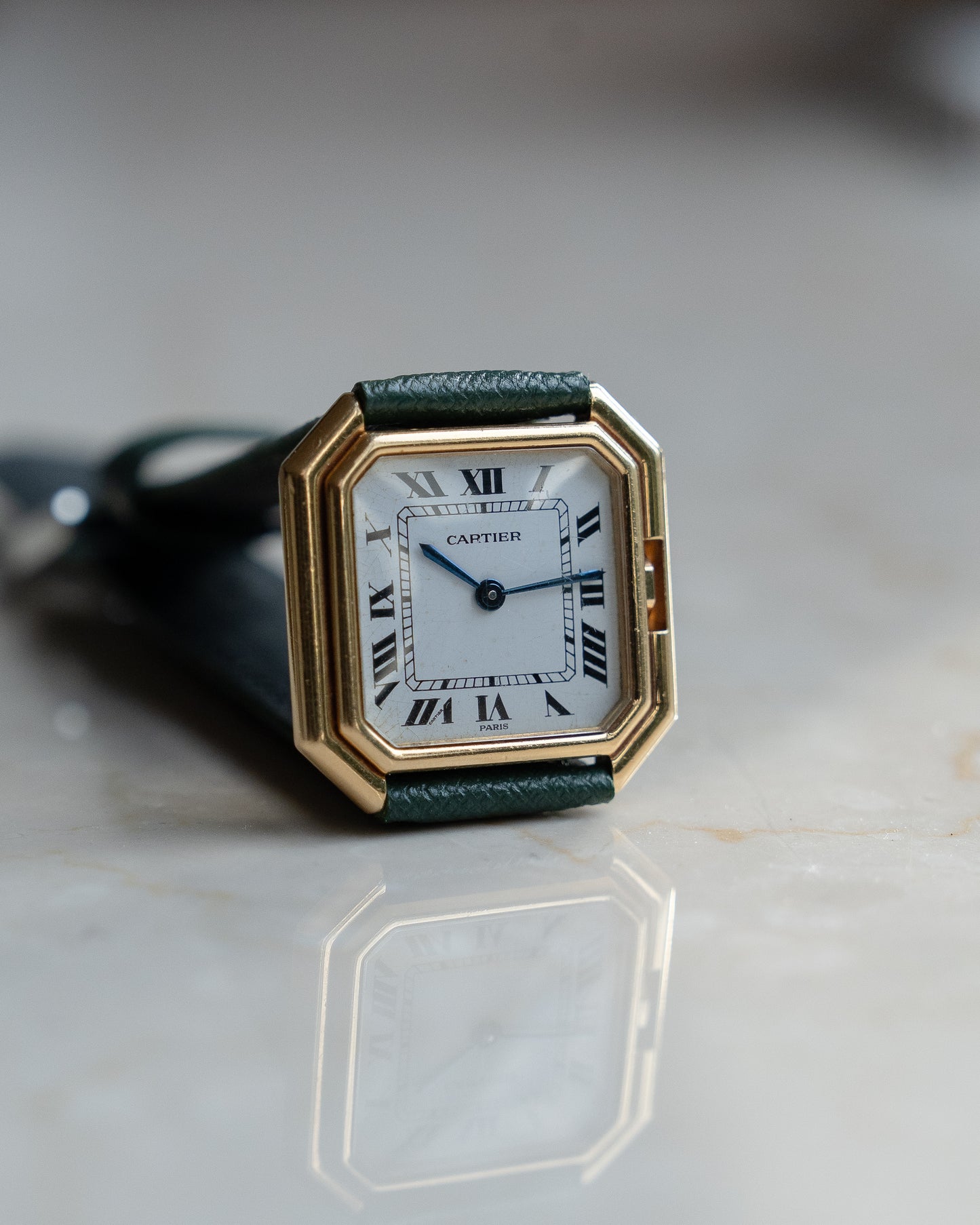 Cartier Ceinture 18k yellow gold, Paris dial, LM size ref 78099 - mechanical movement