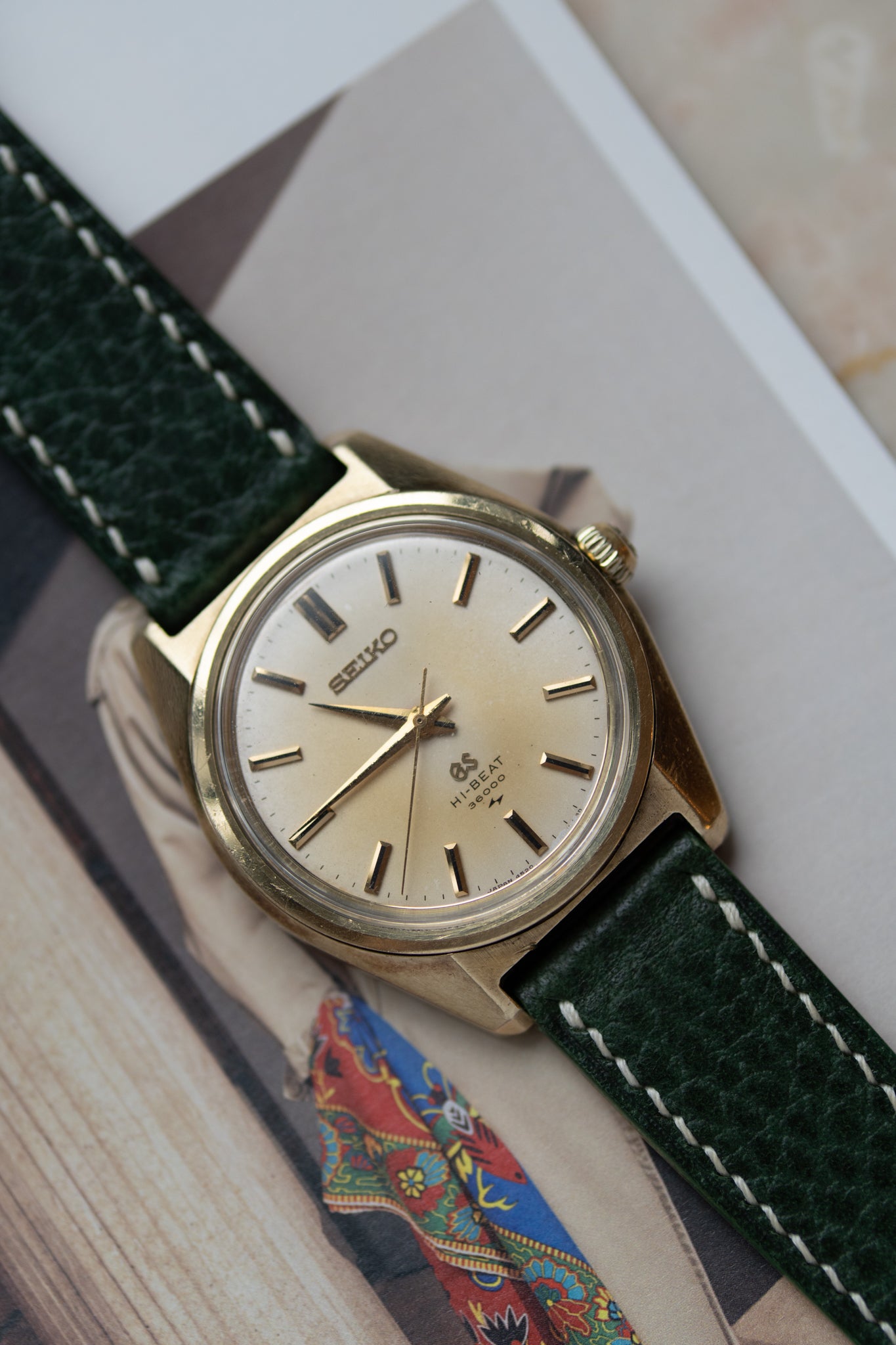 Grand Seiko 4520-8000 cap gold November 1968