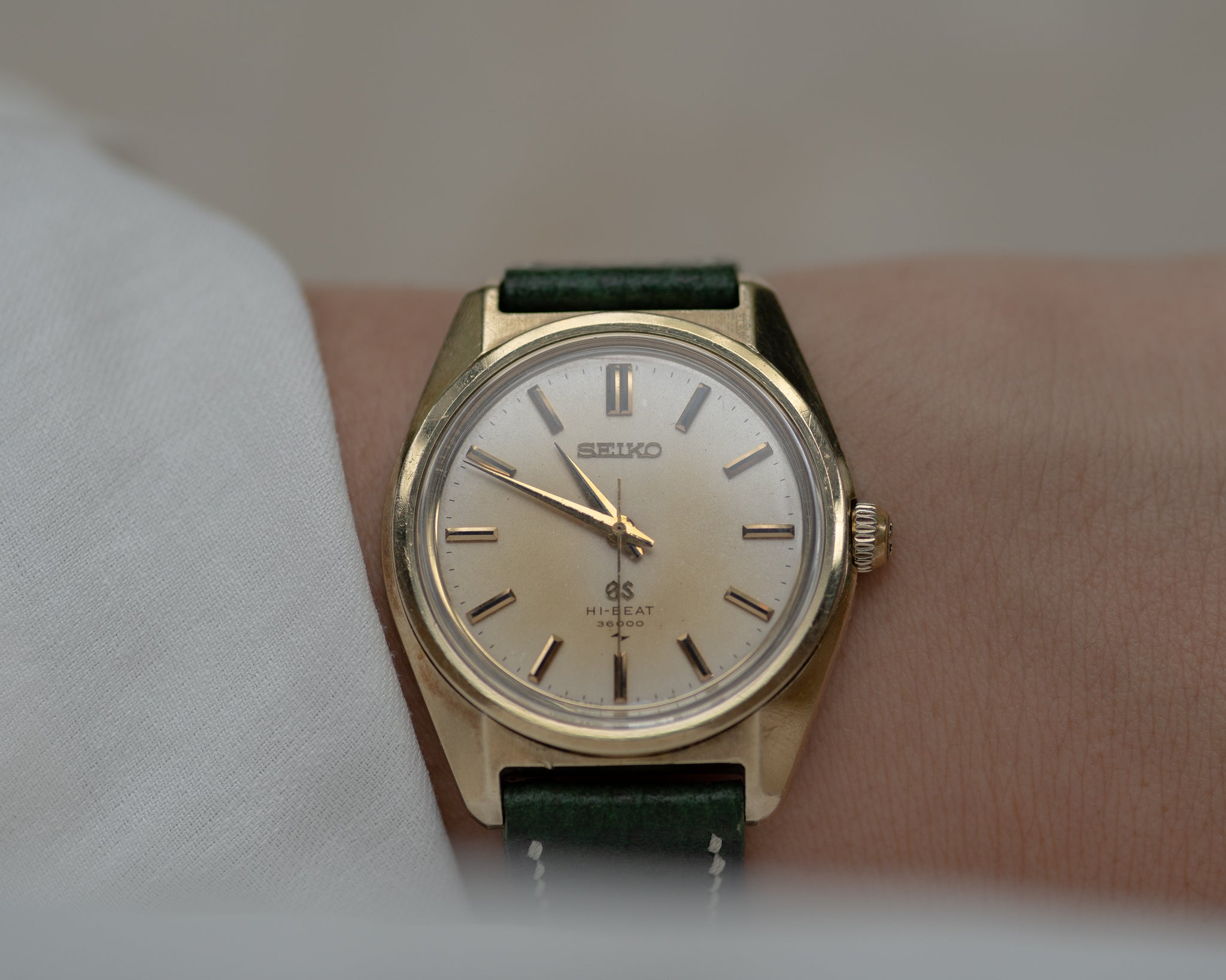 Grand Seiko 4520-8000 cap gold November 1968