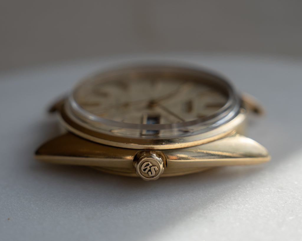 Grand Seiko 5646-7005 linen dial in 18k solid gold August 1970
