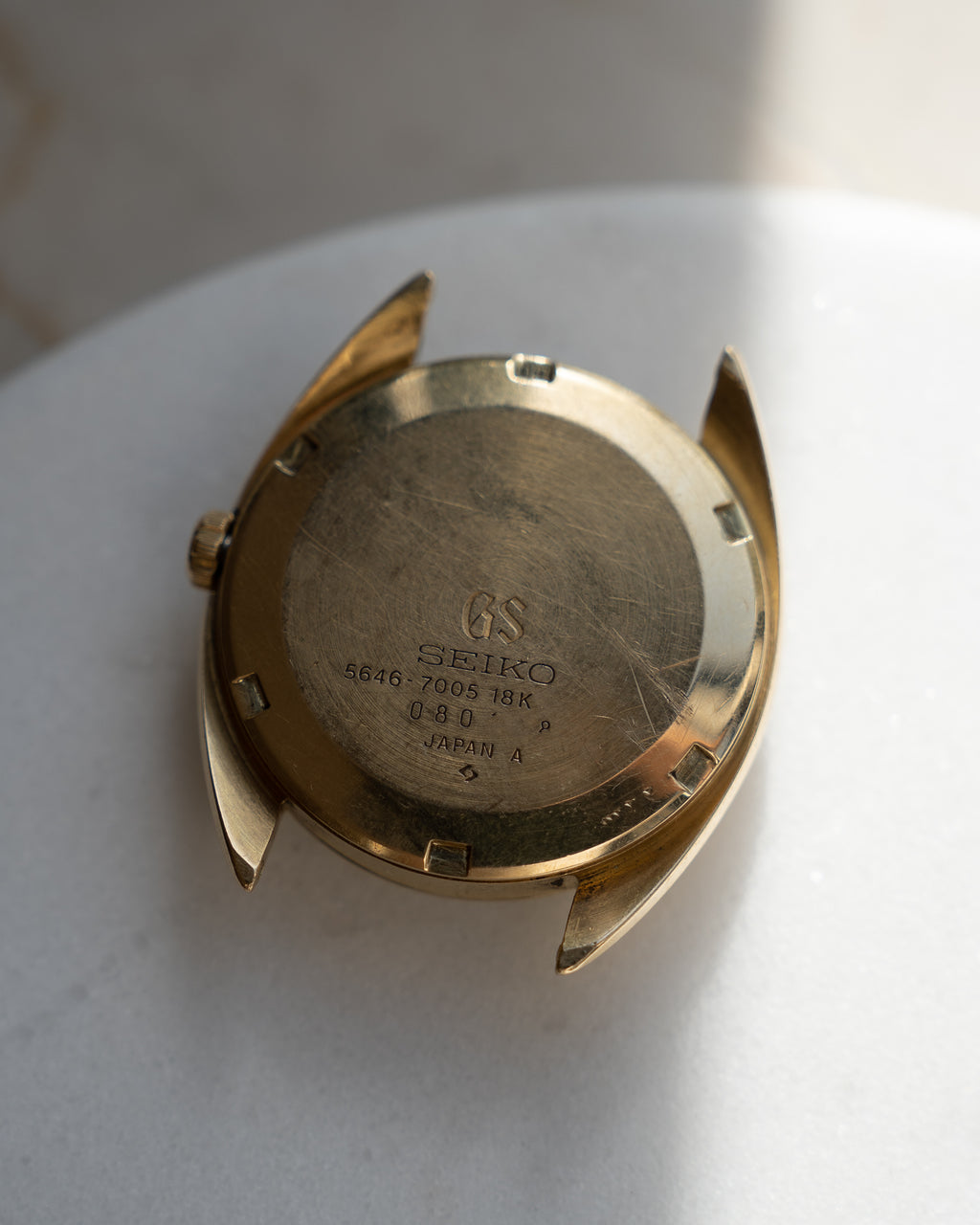 Grand Seiko 5646-7005 linen dial in 18k solid gold August 1970