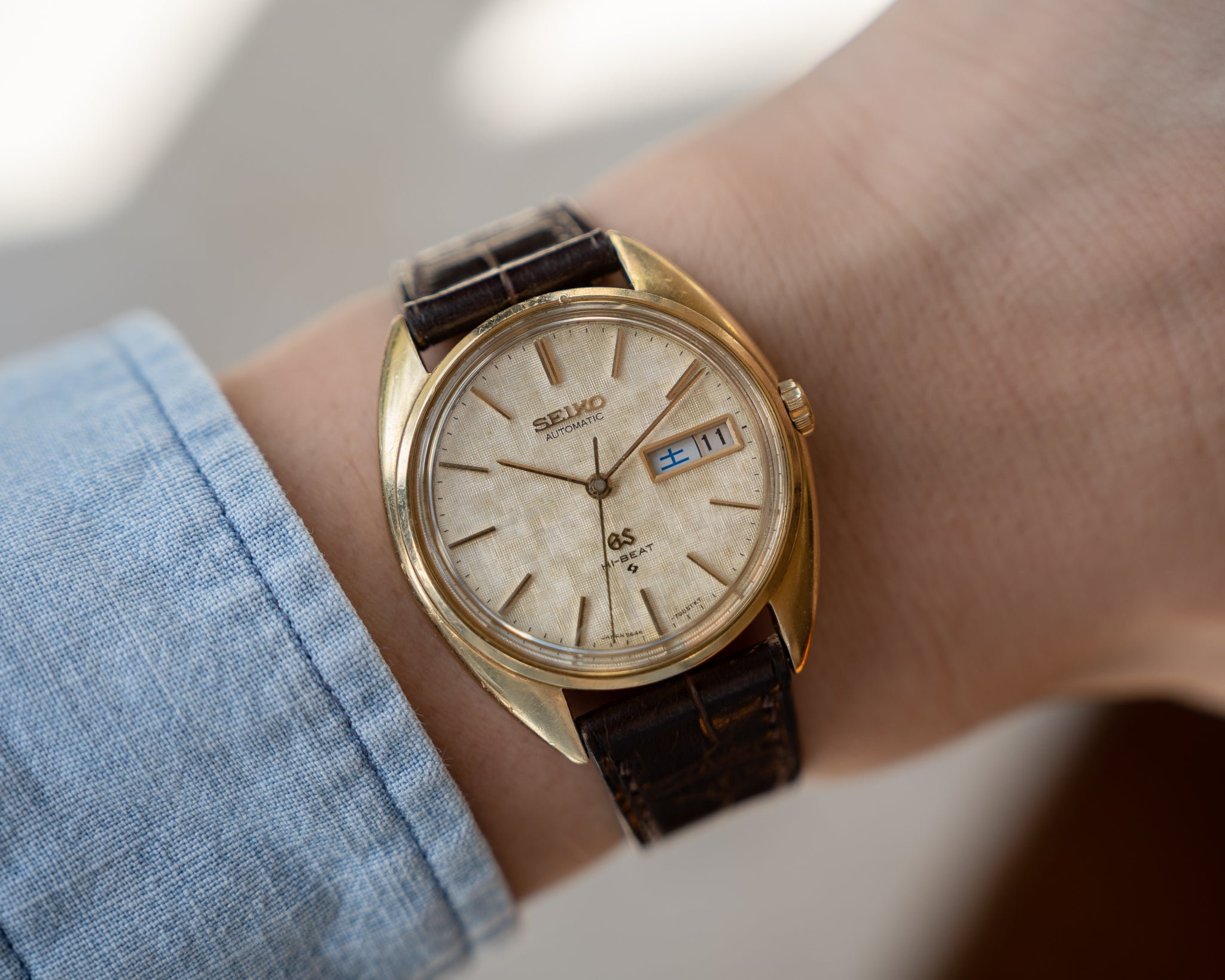 Grand Seiko 5646-7005 linen dial in 18k solid gold August 1970