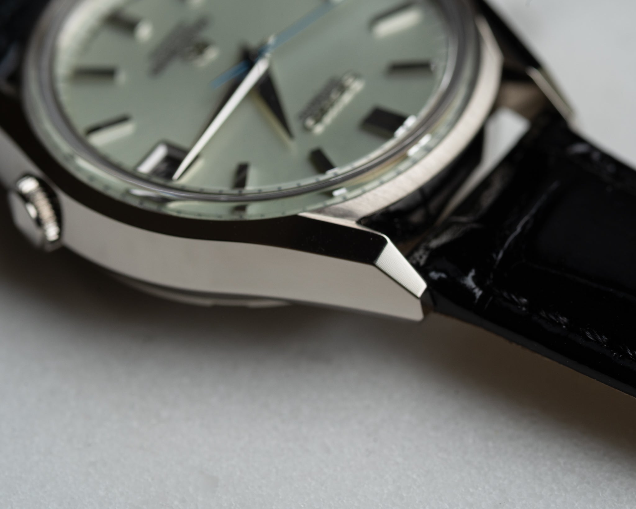 Grand Seiko SBGR091 in white gold - 62 GS reissue limited edition