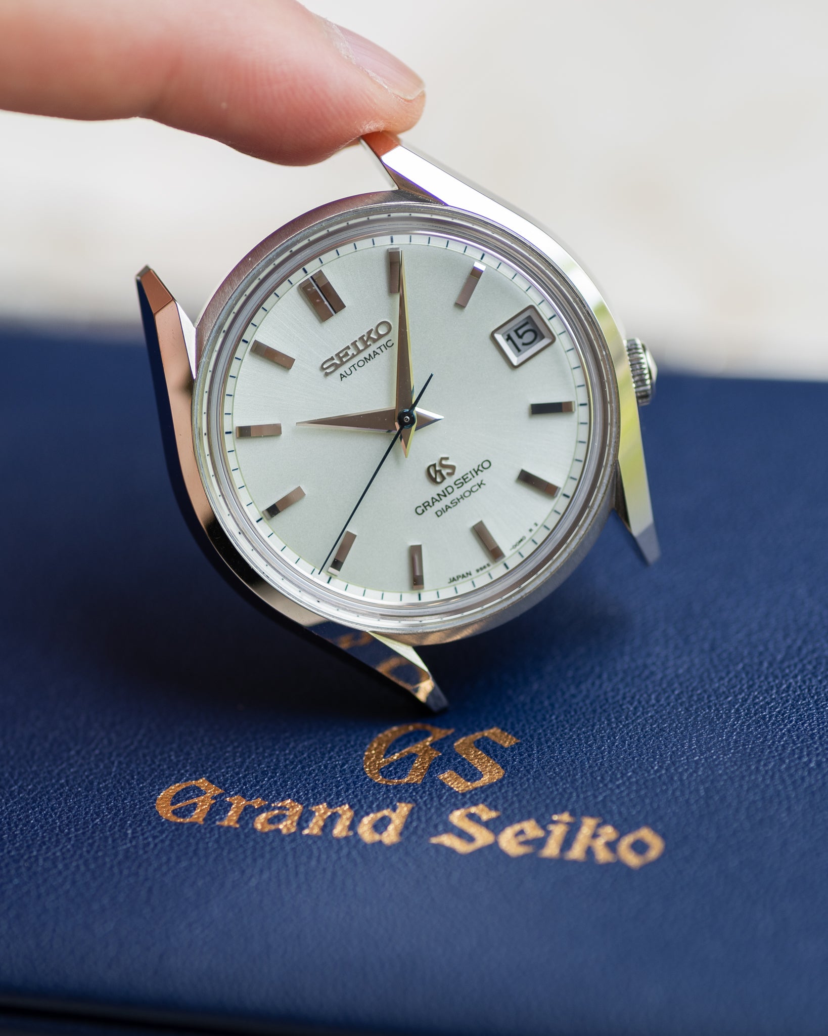 Grand Seiko SBGR091 in white gold - 62 GS reissue limited edition