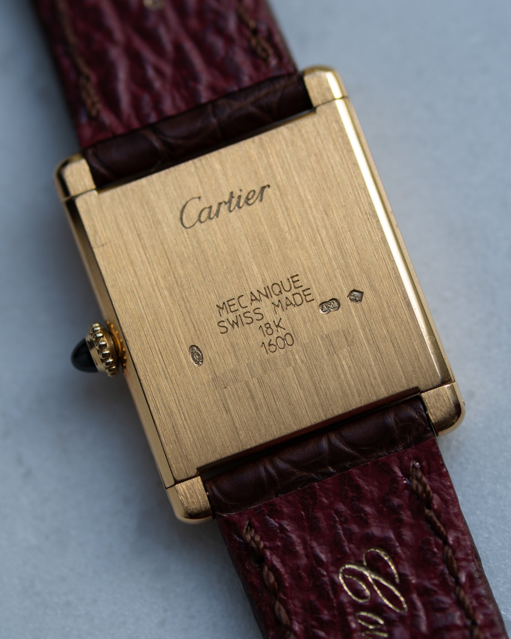 Cartier tank 18k discount gold