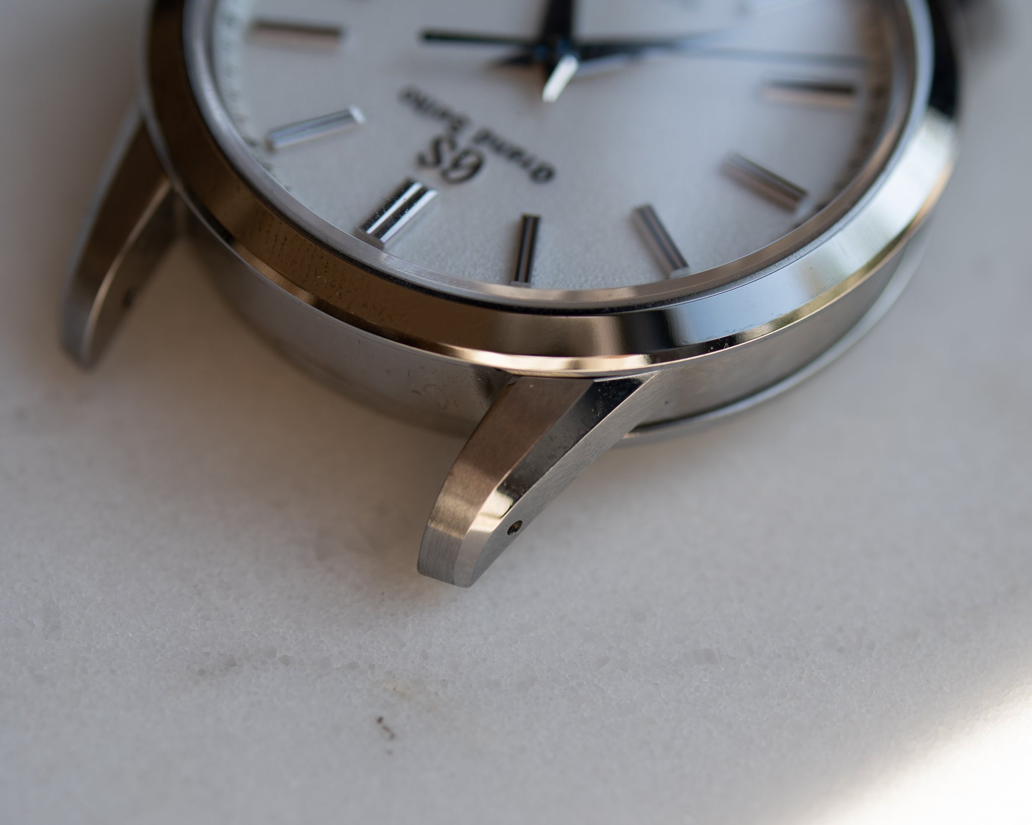 Grand Seiko SBGR305 sand texture dial Limited to 965 pieces