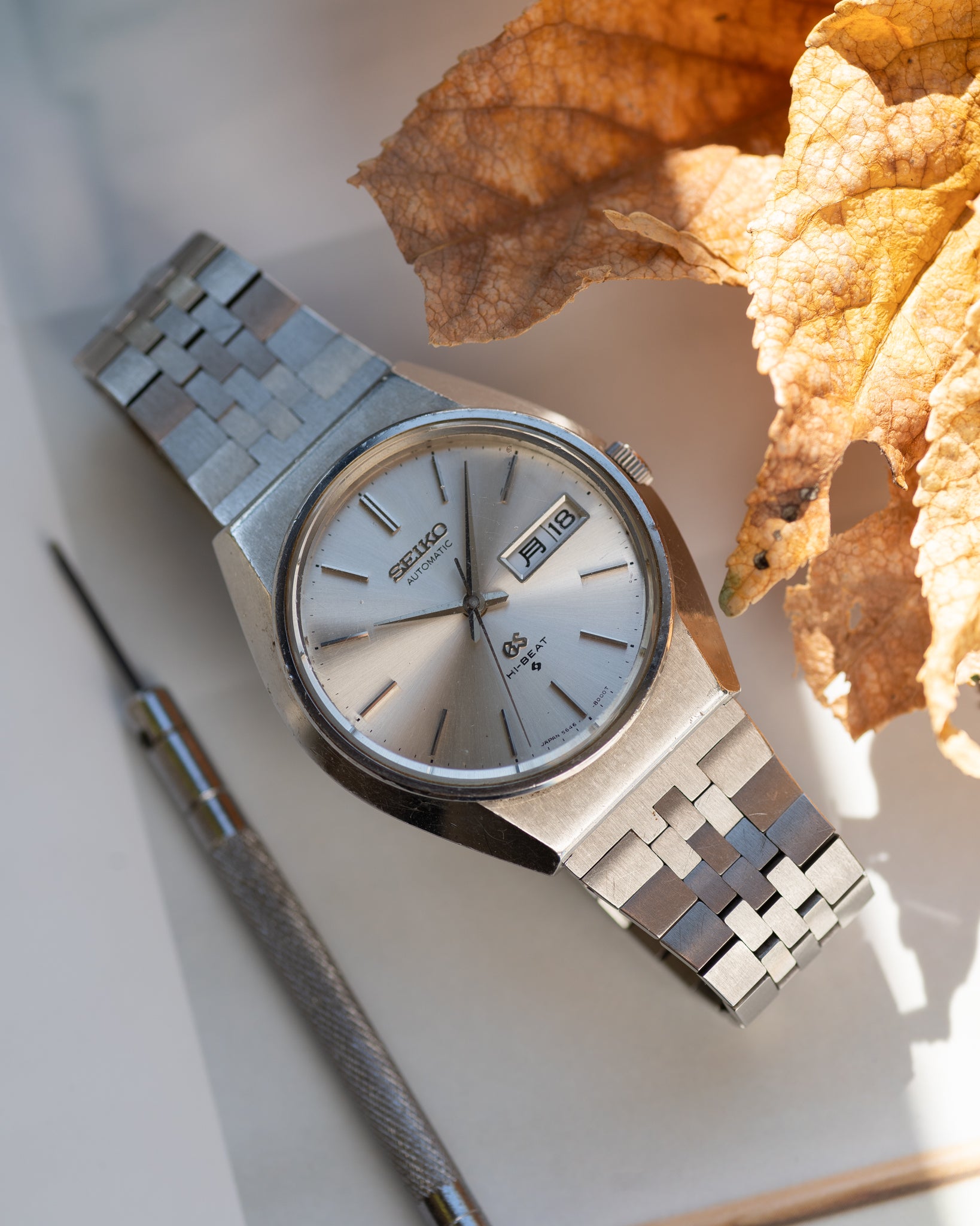 Auctions: Grand Seiko Makes A Grand Entrance On The Auction Circuit -  Hodinkee