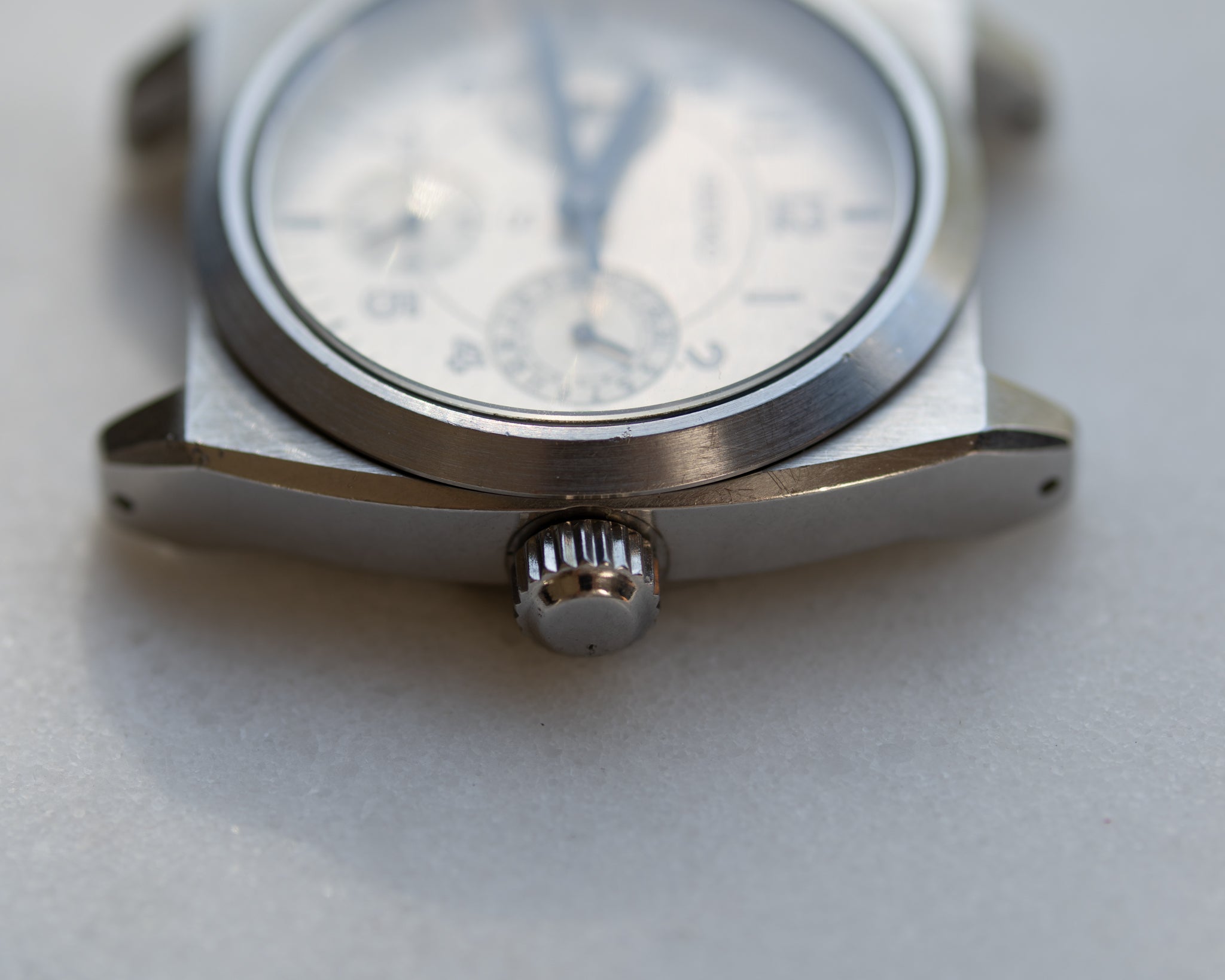 Seiko SCFM001 5Y89 calendar quartz watch
